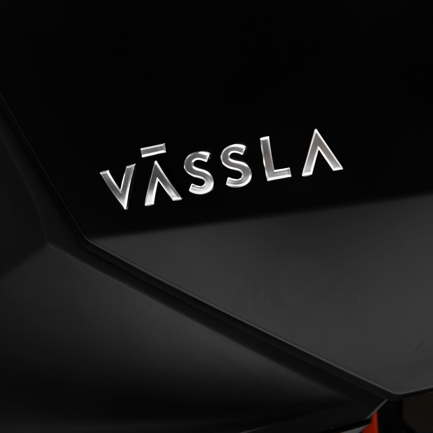 Vässla Side emblem pair